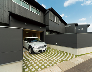 Gate Garage